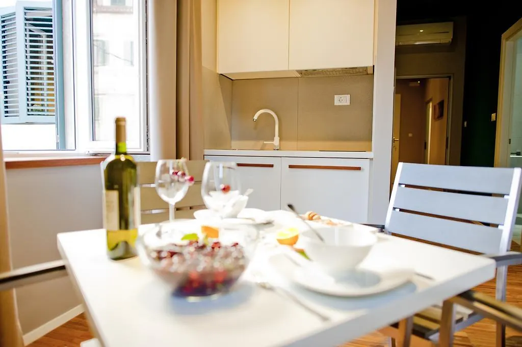 Guest house Riva Luxury Rooms Split