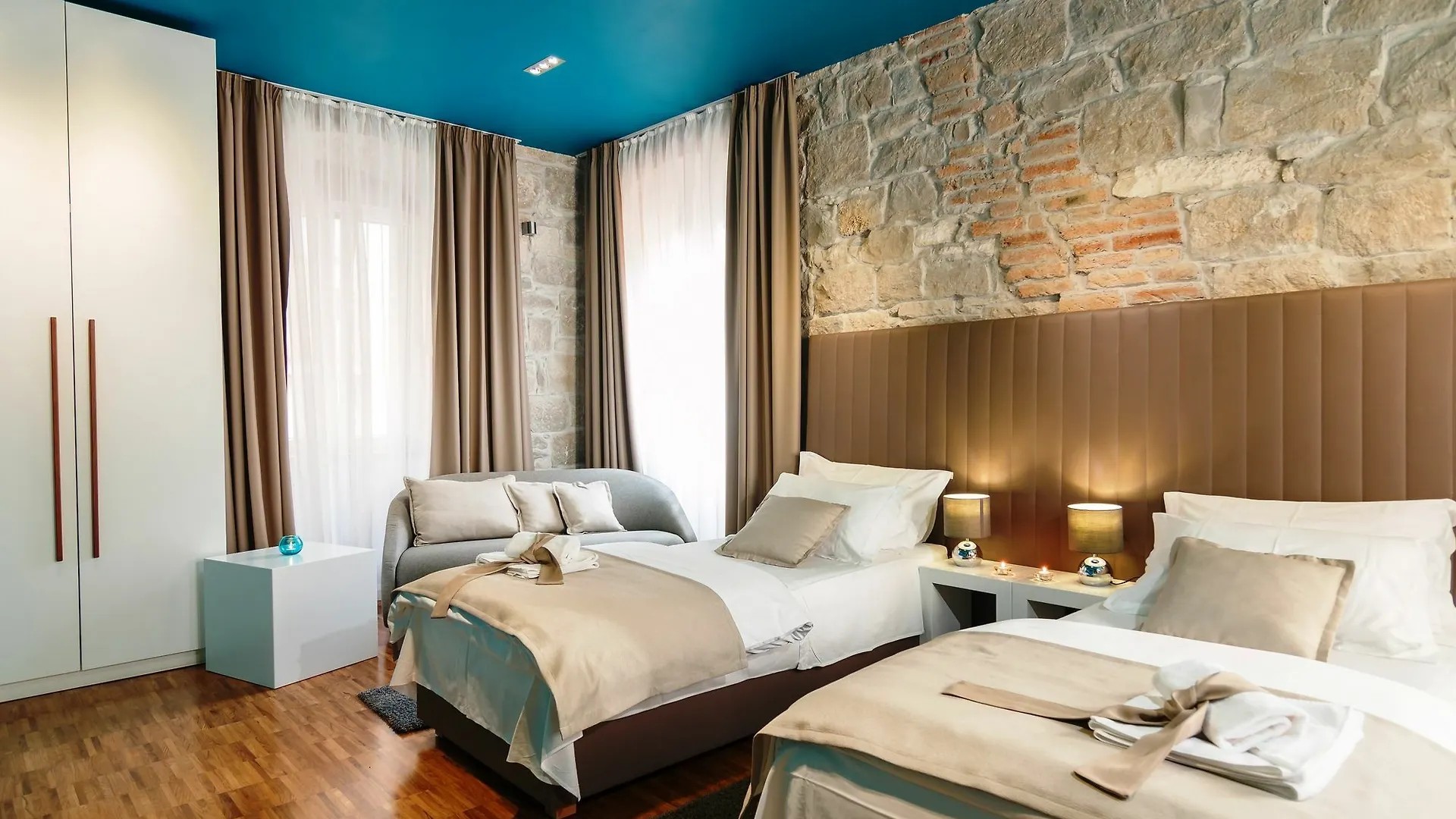 Riva Luxury Rooms Split Guest house